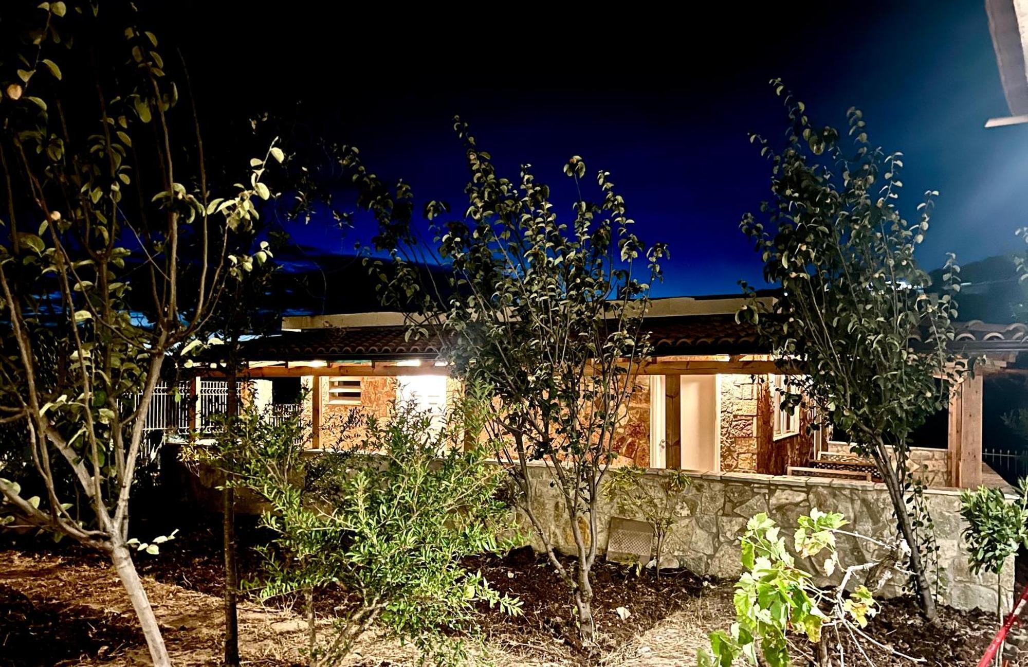 Jardin Miraculeux Hotel Himarë Eksteriør billede